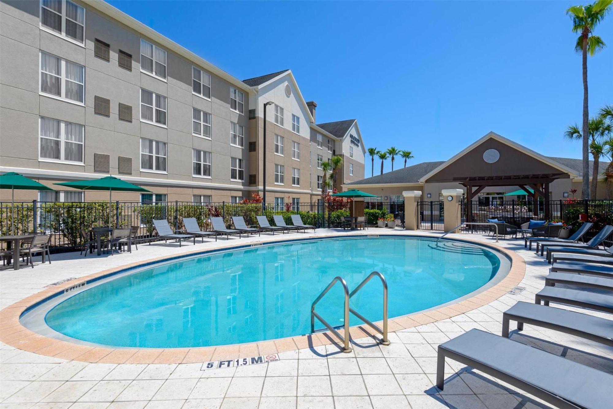 Homewood Suites By Hilton Orlando-Ucf Area Alafaya Zewnętrze zdjęcie
